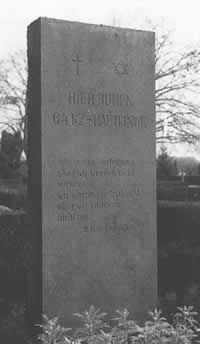 Grabstein auf dem Handeloher Friedhof